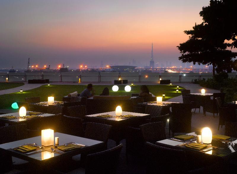 Crowne Plaza Dubai Festival City Eksteriør bilde The Park, Hyderabad
